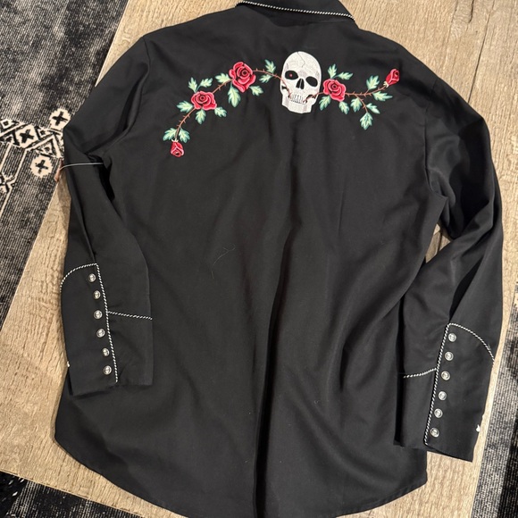 Scully Men’s Snap Shirt. - Picture 4 of 11